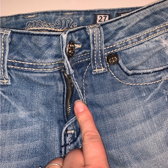Miss Me Fleur De Lis Low Rise Y2K Denim Boot Cut Studded Jeans Embroidered 27 - Picture 8 of 12
